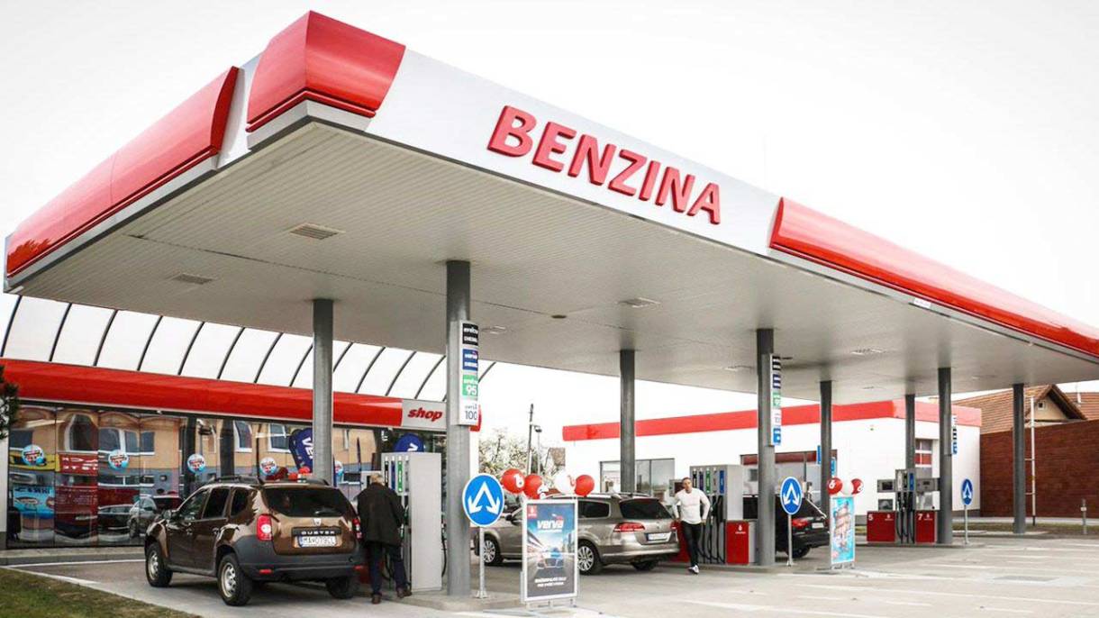 Obajtek: Inwestycje w sieć stacji paliw wzmacnia markę ORLEN