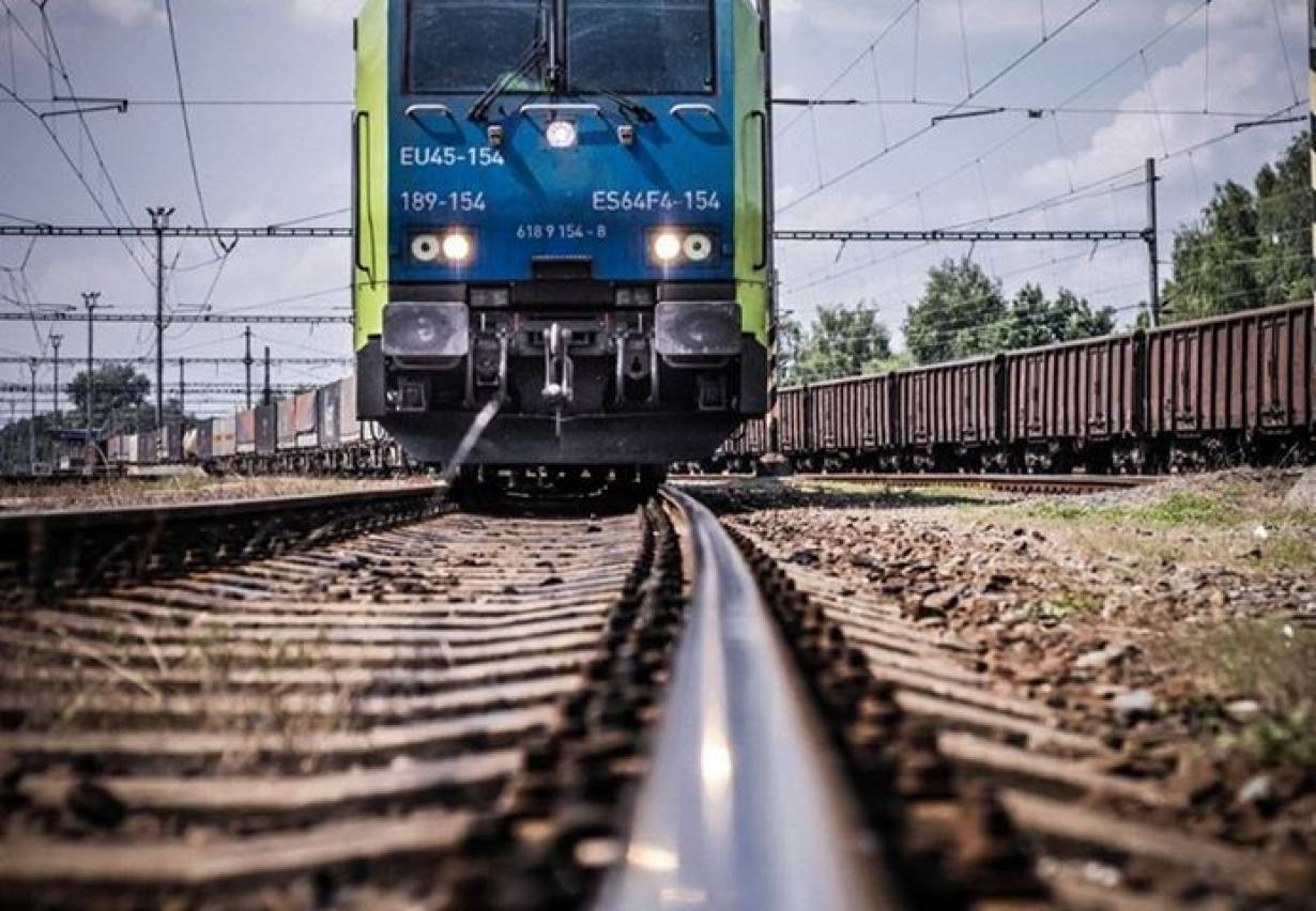Droga konsolidacji kolejowych przewoźników towarowych