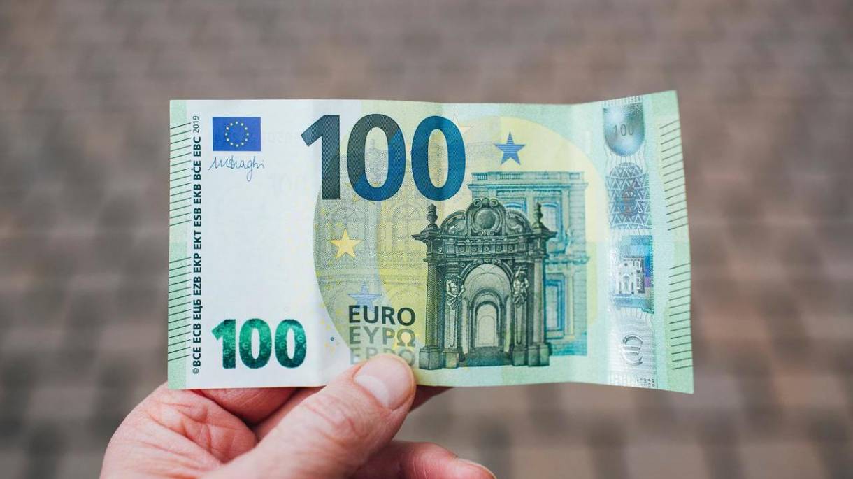 Ebury: Pomoc EBC i Komisji Europejskiej może wspierać wzrost EUR/USD