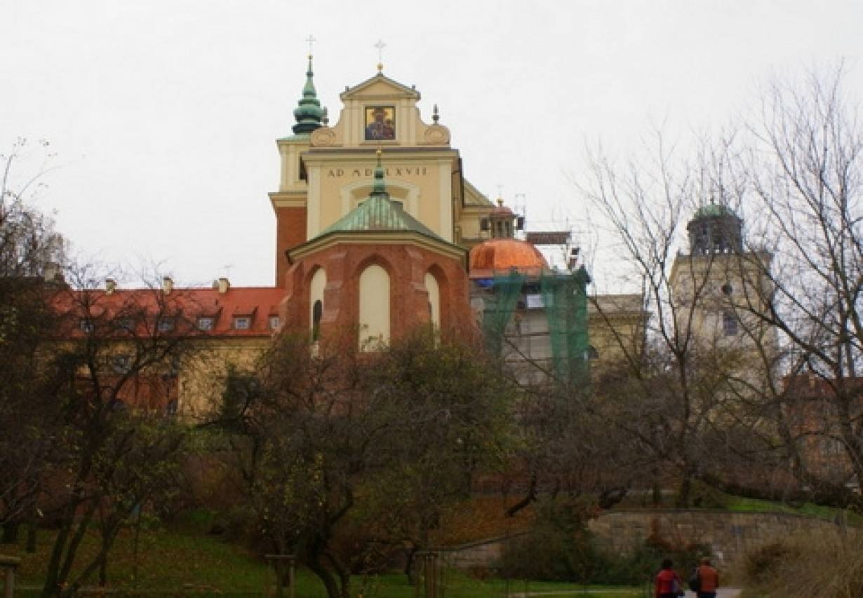 Kościół św. Anny od strony Mariensztatu