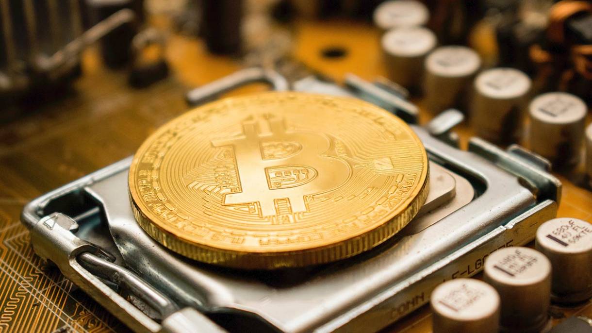 Spadający bitcoin może uderzyć w notowania akcji, również na GPW