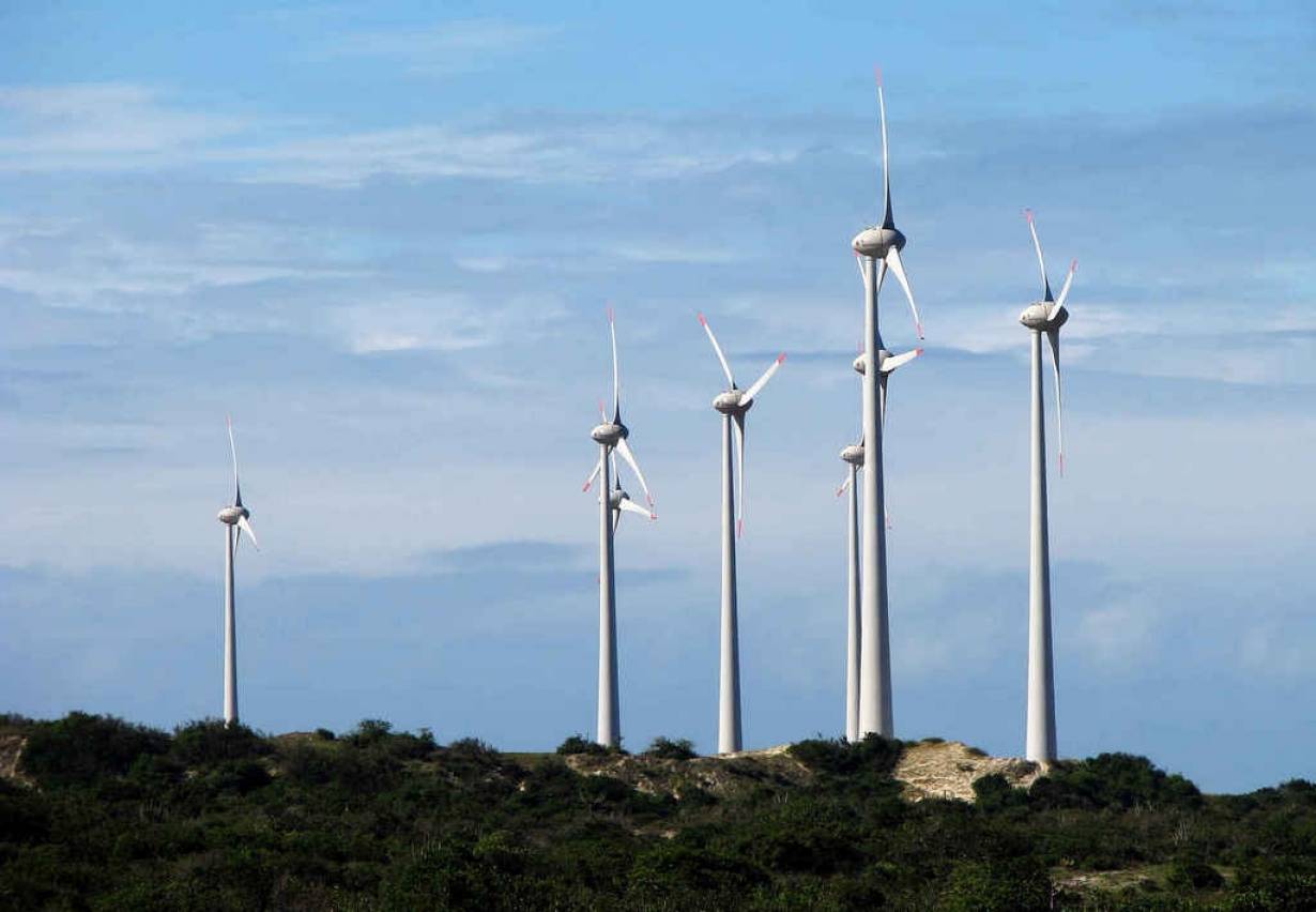 Planowana ustawa o lokalizacji farm wiatrowych zrujnuje finanse samorządów