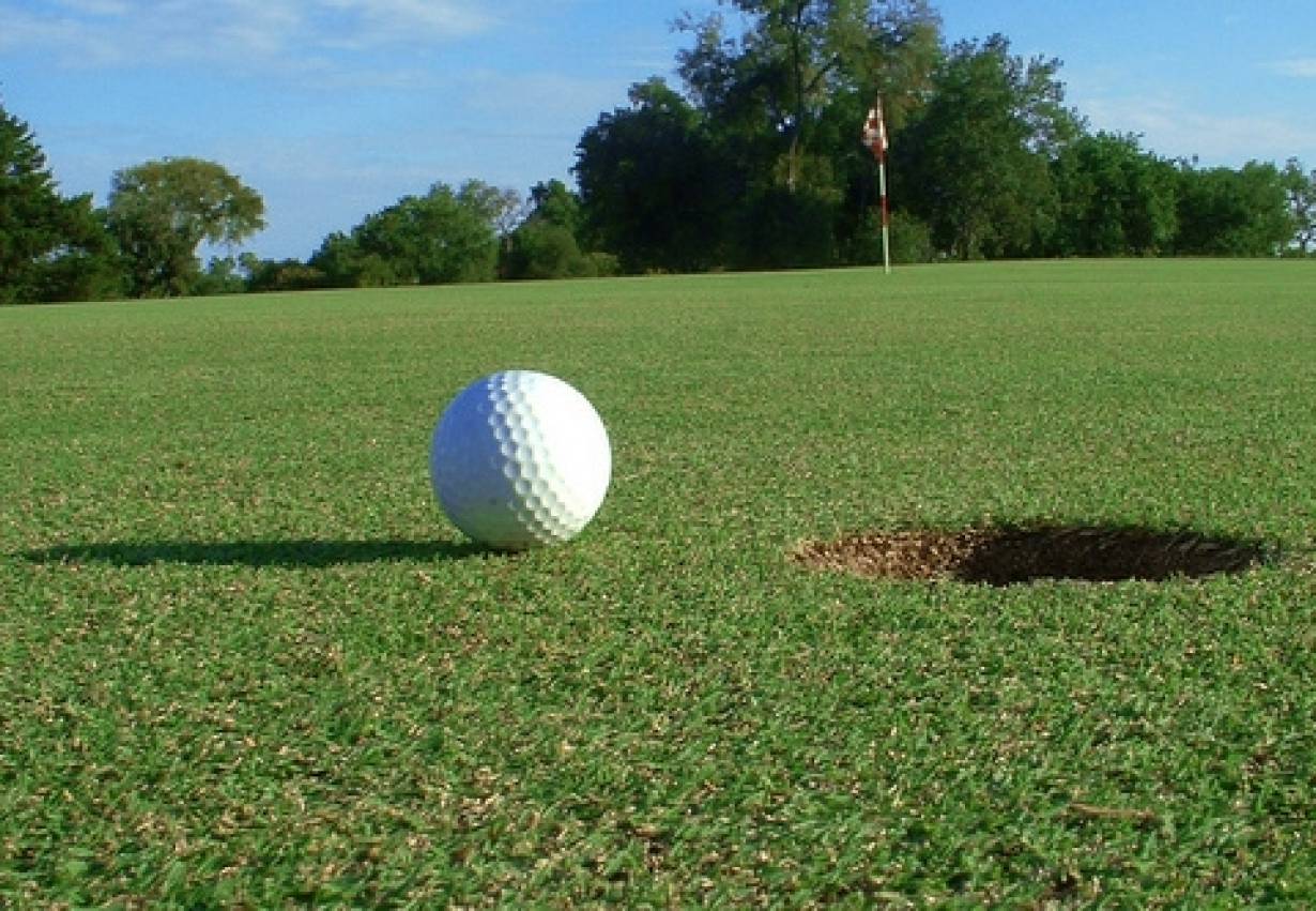 Golf hamowany przez wysokie podatki